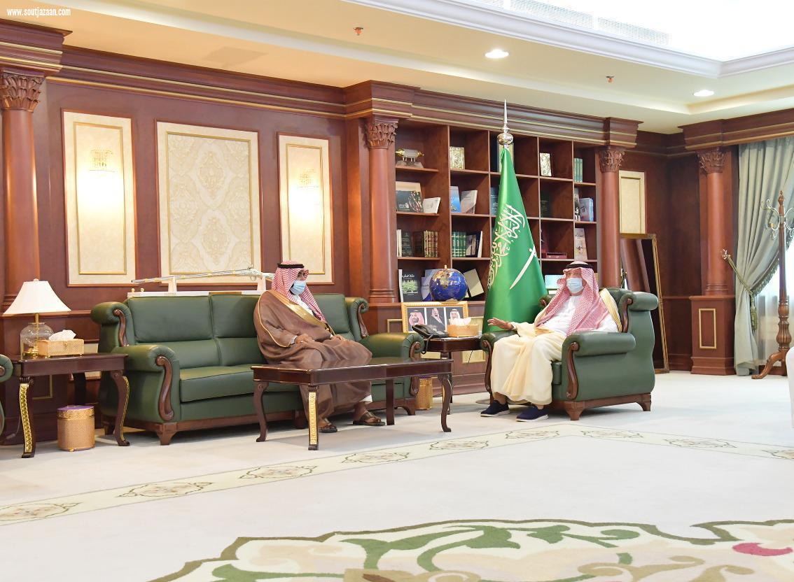 سمو أمير منطقة جازان يستقبل المحافظين المكلفين 