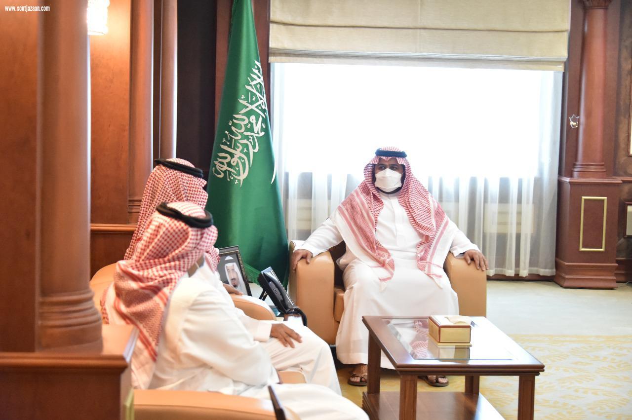 سمو نائب أمير جازان يستقبل عددا من مدراء الإدارات المكلفين حديثا بالإمارة 