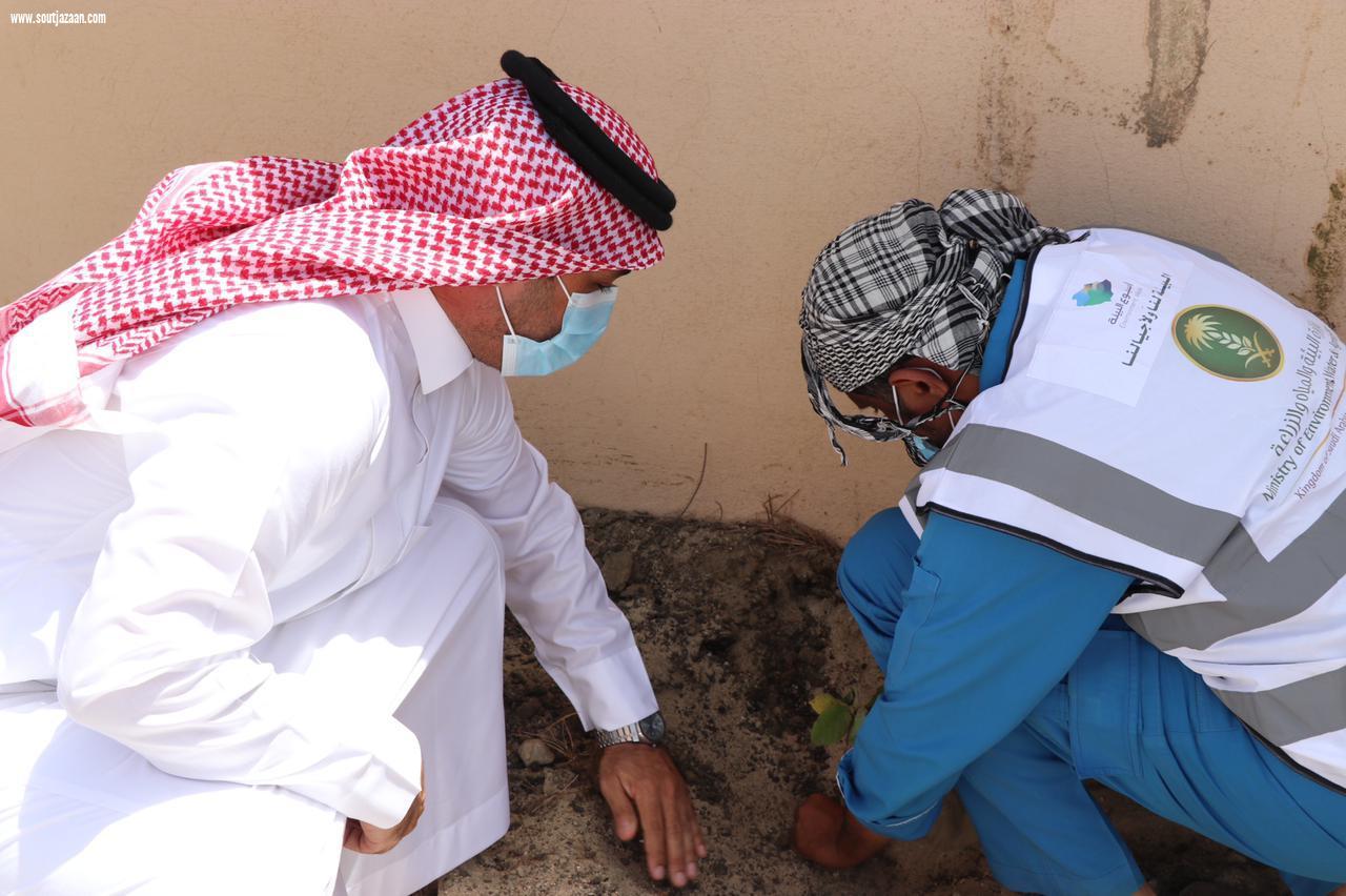 محافظ الحُرث يدشن فعاليات اسبوع البيئة 