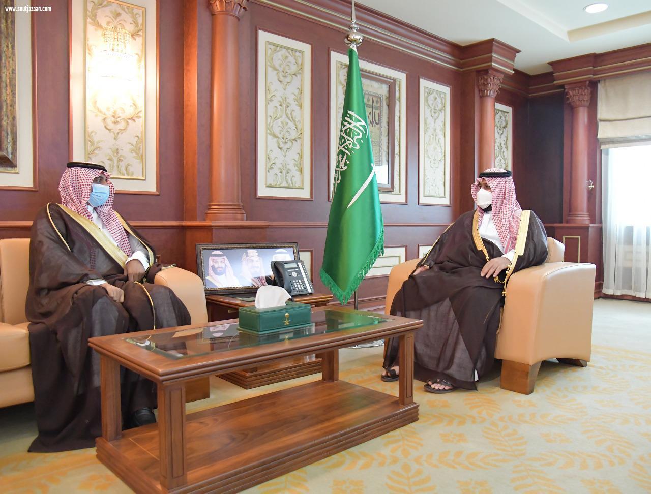 سمو نائب أمير منطقة جازان يطلع على التقرير السنوي لمركز جمعية الأطفال ذوي الإعاقة بالمنطقة 