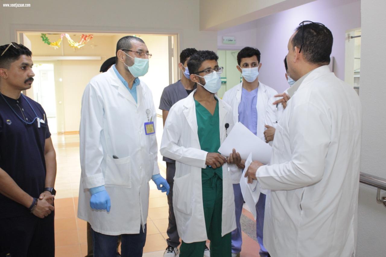 العيادات الشاملة التخصصية لقوى الأمن تزور مركز التأهيل الشامل بجازان