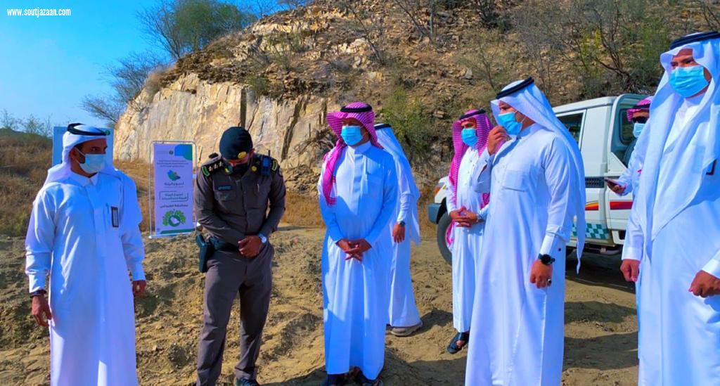 وكيل محافظة العيدابي (النعمي) يدشن فعالية أسبوع البيئة بالعيدابي