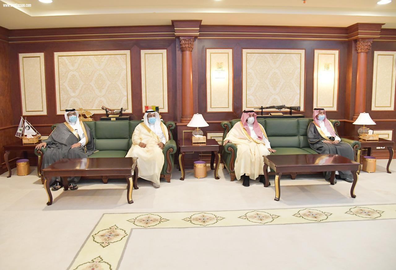 سمو أمير منطقة جازان يستقبل المحافظين المكلفين 