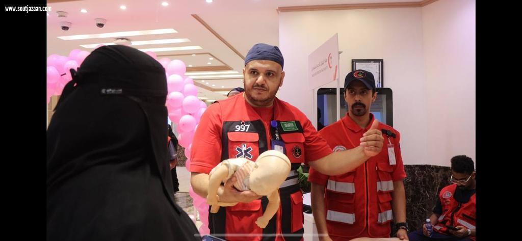 هيئة الهلال الأحمر بجازان ينفذ برنامج ومعرض توعوي عن سرطان الثدي