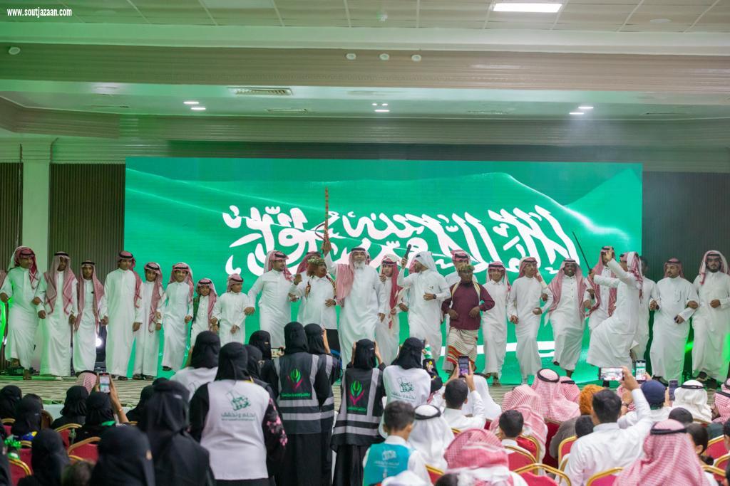 مركز مسلية و الخلاوية يستكملون فعاليات اليوم الوطني ٩٣ ببيش لليوم  الثالث 