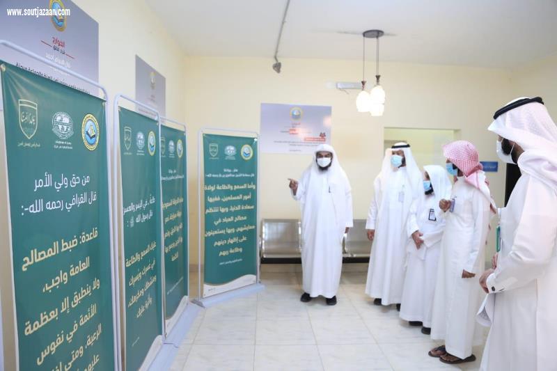 مدير عام هيئة الأمر بالمعروف بالقصيم يزور هيئة عنيزة 