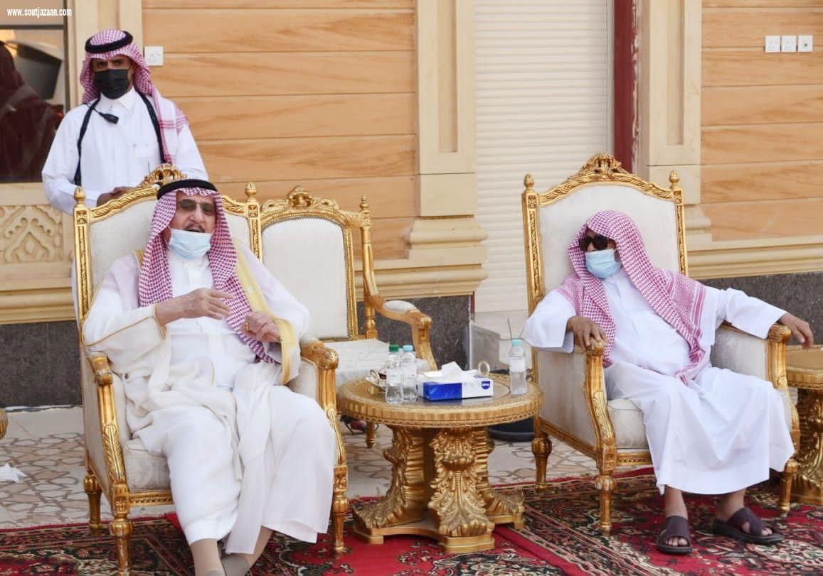 سمو أمير منطقة جازان يقدم التعازي في وفاة الشيخ فيصل بن لبده 