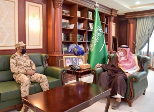 سمو أمير منطقة جازان يستقبل قائد قوة الحرس الوطني المعين بالمنطقة 