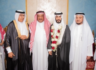 أفراح عائلتي القيسي والمعشي بزواج الشاب عبدالعزيز قيسي