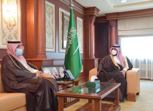 سمو نائب أمير منطقة جازان يطلع على التقرير السنوي لمركز جمعية الأطفال ذوي الإعاقة بالمنطقة 