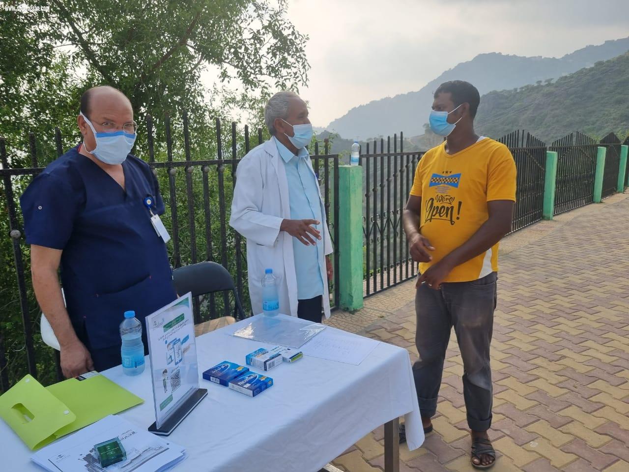 مستشفى فيفاء يواصل التوعية..بأضرار التدخين