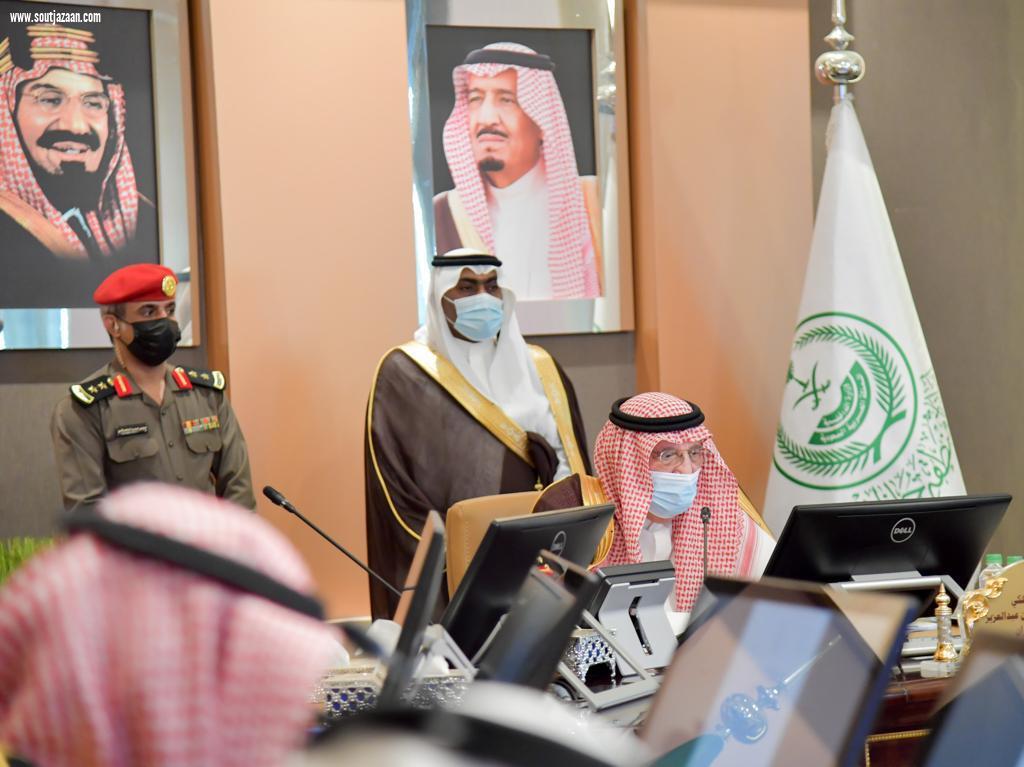 سمو أمير منطقة جازان يرأس الجلسة الافتتاحية لمجلس المنطقة 