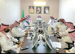 المجلس البلدي بمحافظة الطوال يعقدُ اجتماعه العادي ال(٧٦) ويُقرُّ الحسابَ الختامي للبلدية للعام المالي ٢٠٢٠م  