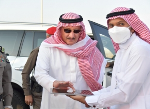 سمو أمير ‎جازان يدشن مشروعات تنموية في محافظة صامطة بأكثر من 720 مليون ريال