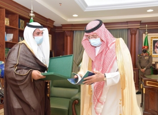 سمو أمير منطقة جازان يستقبل رئيس القطاع الجنوبي بشركة المياه الوطنية