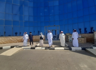رئيس مركز الشقيق ورئيس البلدية و  موظفي صحة البيئة يقومون بجوله ميدانية  للمحلات والمراكز التجارية 