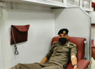 مستشفى الأمير محمد بن ناصر ينفذ حملة للتبرع بالدم بإدارتي الدفاع المدني والمرور