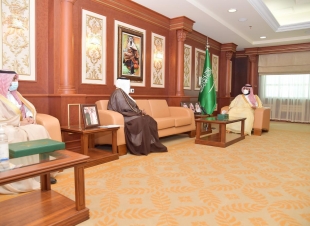 سمو الأمير محمد بن عبدالعزيز يتسلم التقرير السنوي لشركة المياه الوطنية للقطاع الجنوبي ..